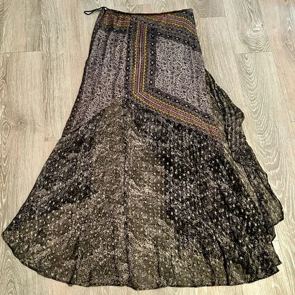 Free People Boho Gypsy Black White Asymmetrical Split Hem Sheer Maxi Skirt 4 XS - Picture 7 of 16